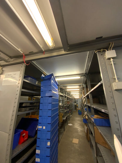 SSI SCHÄFER R4000 - mehrgeschossige Regaleinrichtung - Metall 25.5x2.17x8m