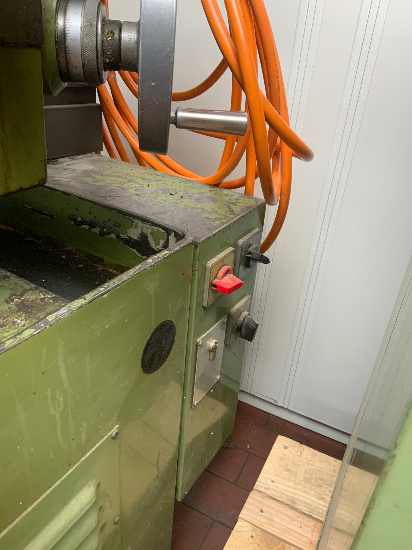 HERMLE 37 Fräsmaschine