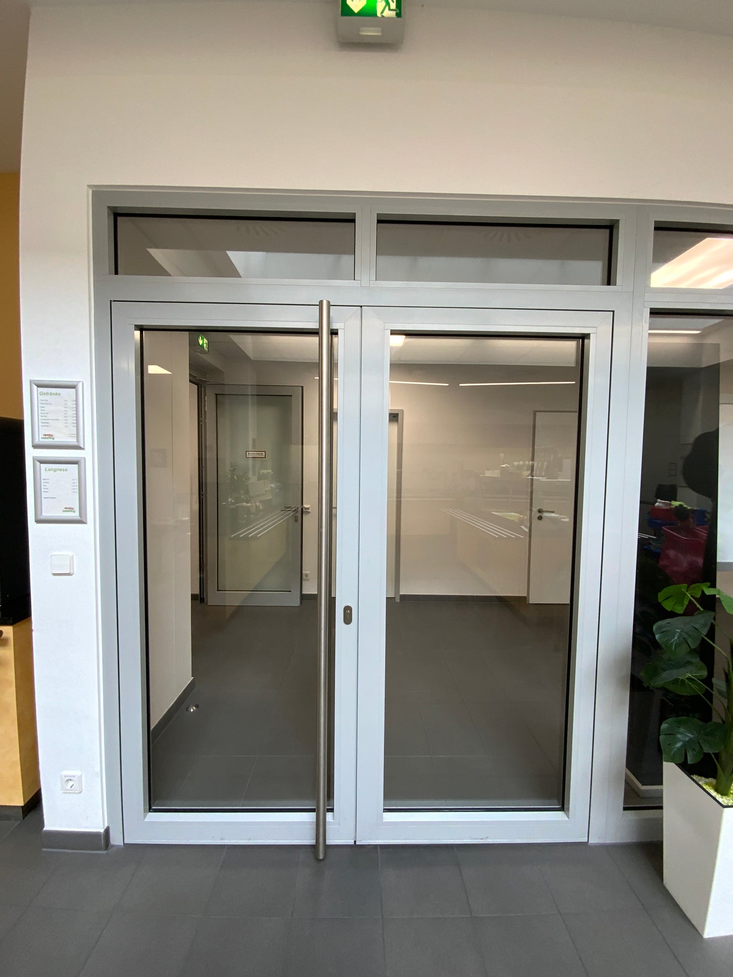 Systemtrennwand - Alu/Glas 577x250x6.5 cm