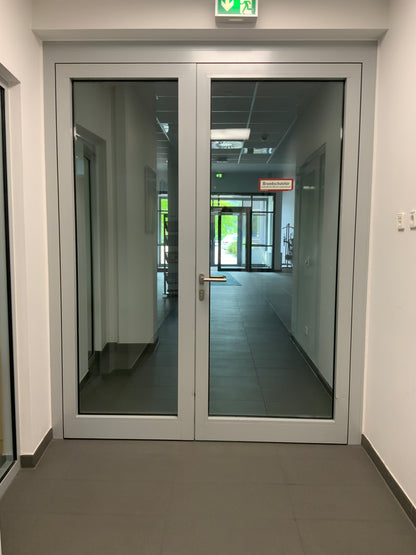 Brandschutztür mit Glaseinsatz 2-flüglig - T30 RS - innen DIN L - Aluminium/Glas 200x246x8