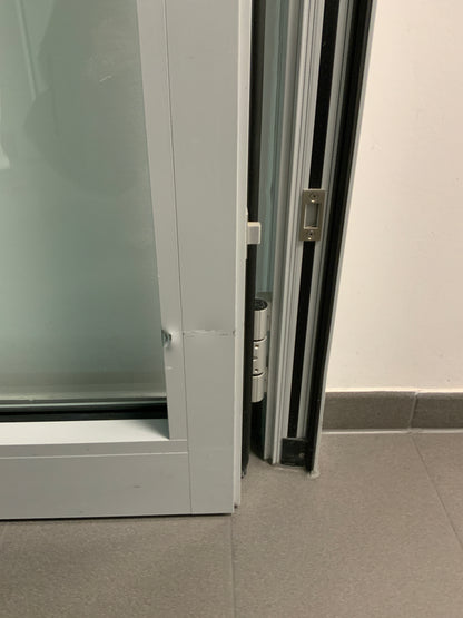 Brandschutztür mit Glaseinsatz 2-flüglig - T30 RS - innen DIN L - Aluminium/Glas 200x246x8