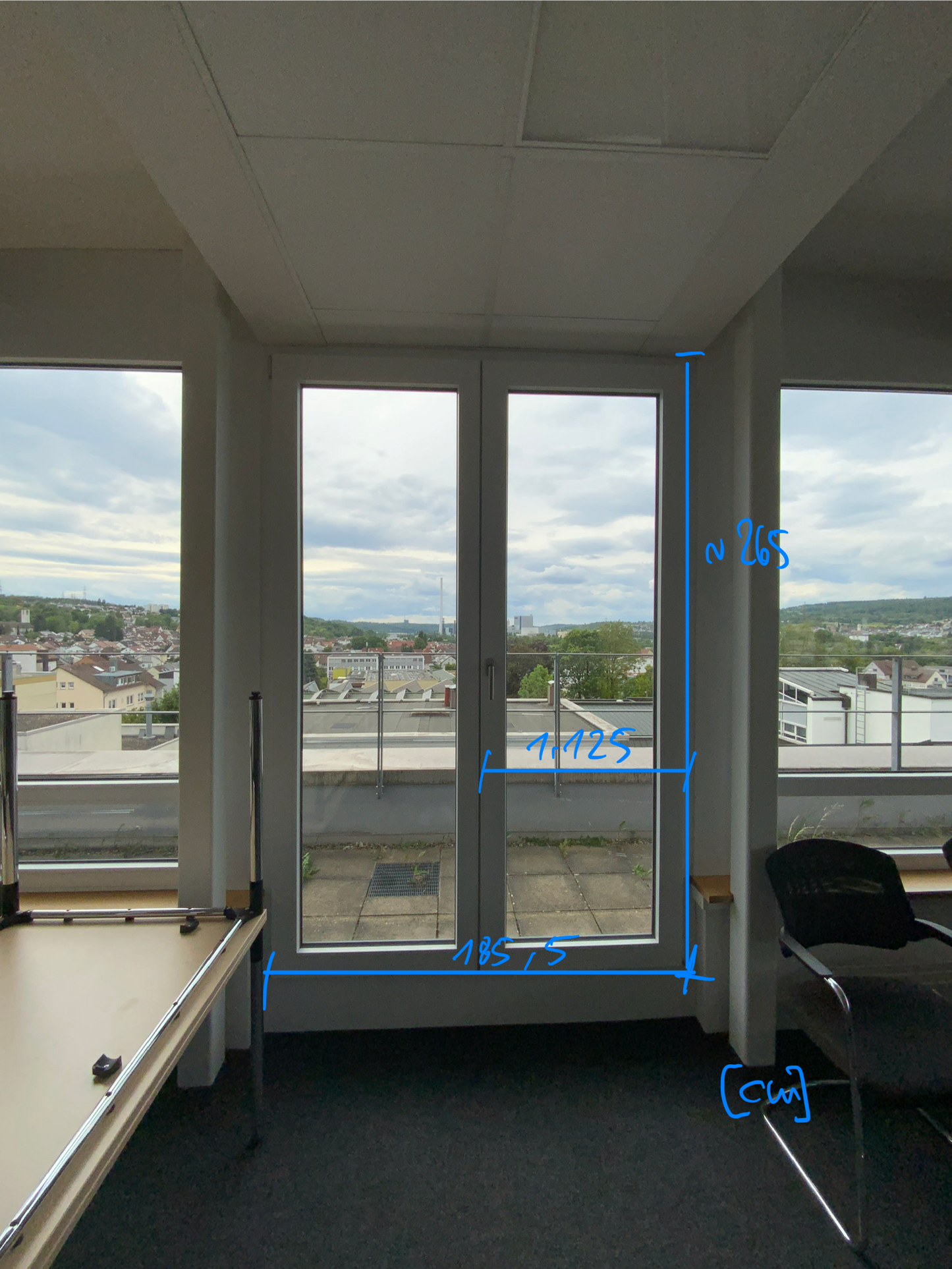 Fassaden/Fensterelement Kunststoff/Aluminium 185.5x265x8.5