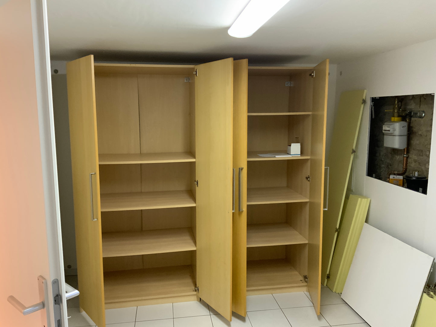 Kleiderschrank MDF 2000 x 2010 x 600 cm