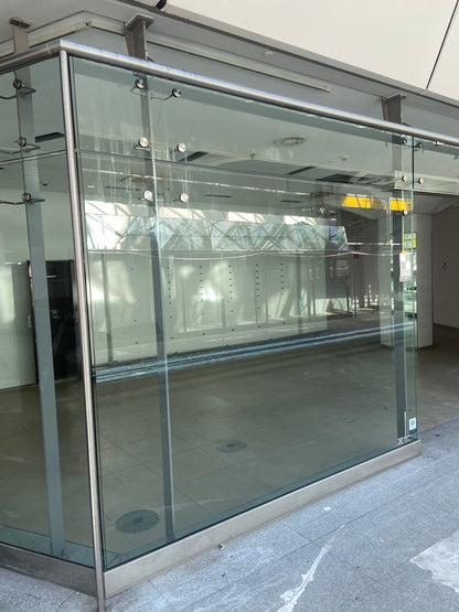 Glas-Faltwandsystem Typ 1 A/B (auf Edelstahlschiene) – ReUse