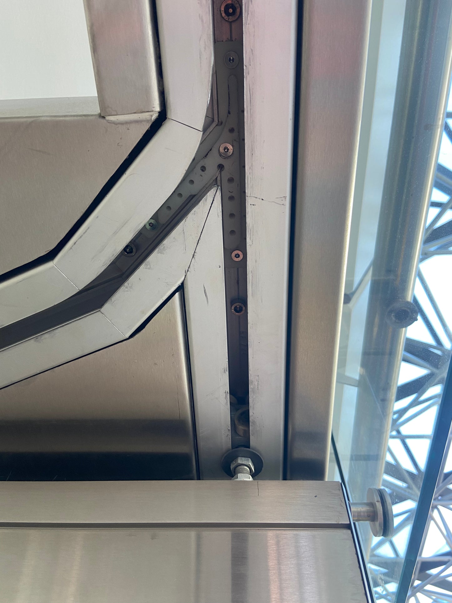 Glas-Faltwandsystem Typ 1 A/B (auf Edelstahlschiene) – ReUse