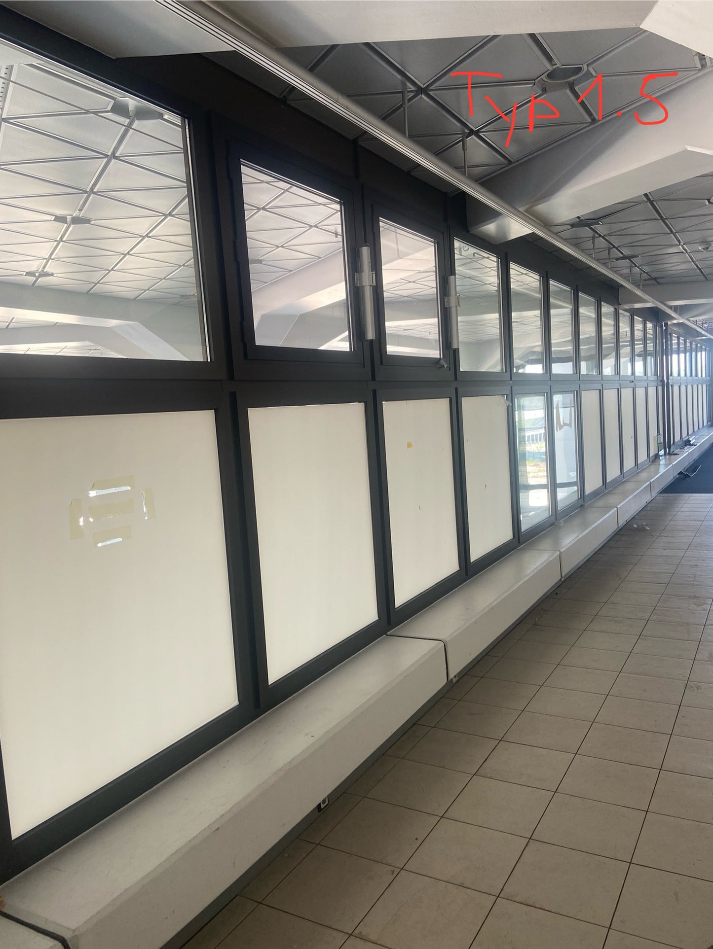 Pfosten-Riegel Innenfassade Typ 4 (Alu anodisiert, inkl. System-Türen) – ReUse