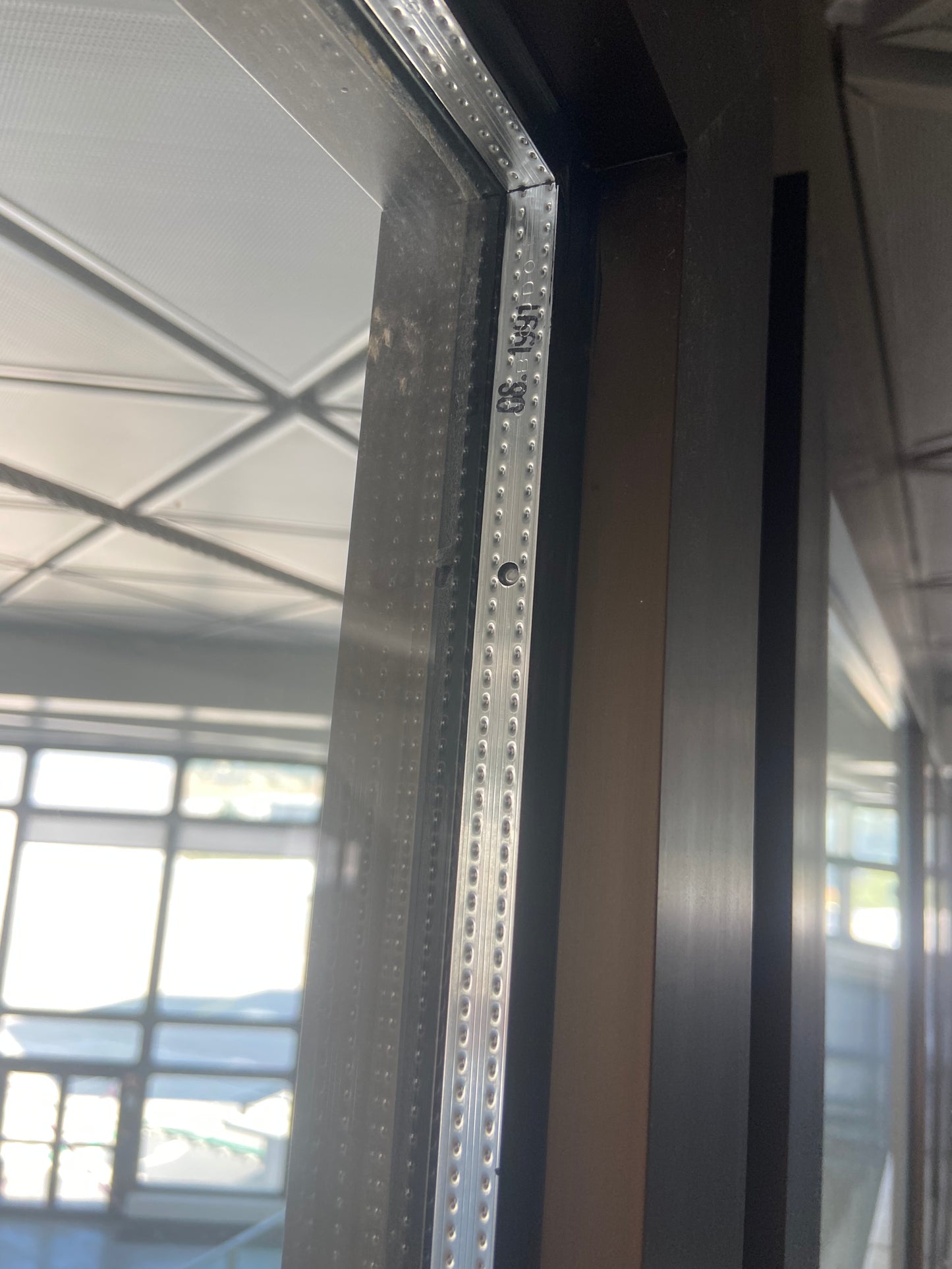 Pfosten-Riegel Innenfassade Typ 4 (Alu anodisiert, inkl. System-Türen) – ReUse