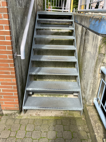 Treppe  aussen
