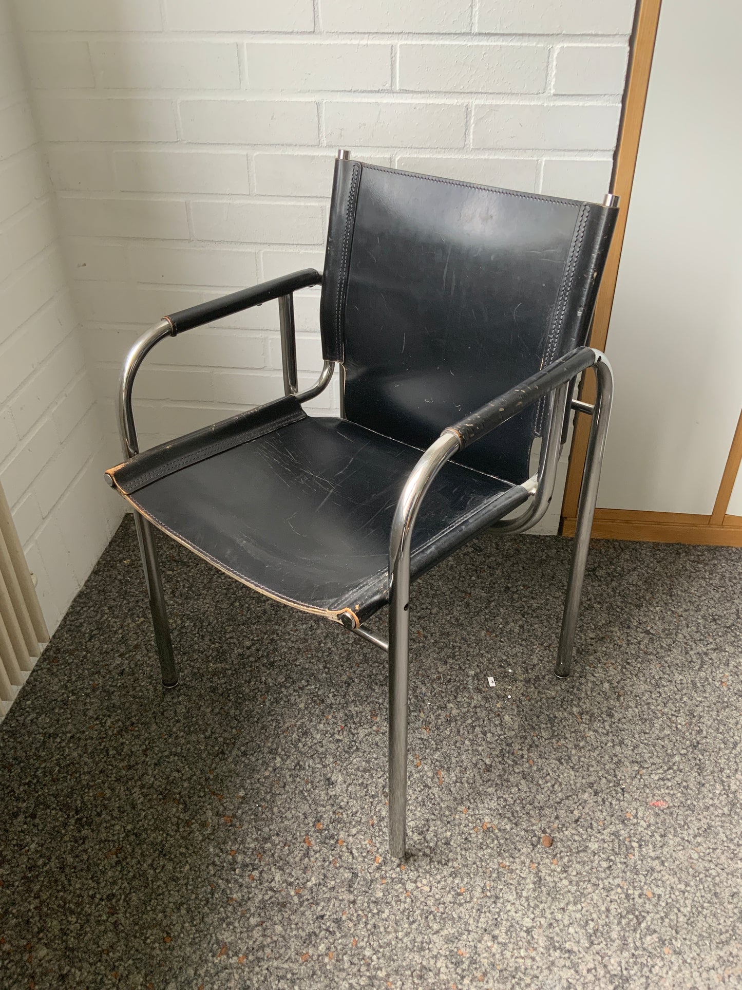 Strässle HE Lederstuhl von Hans Eichenberger - Leder/verchromt