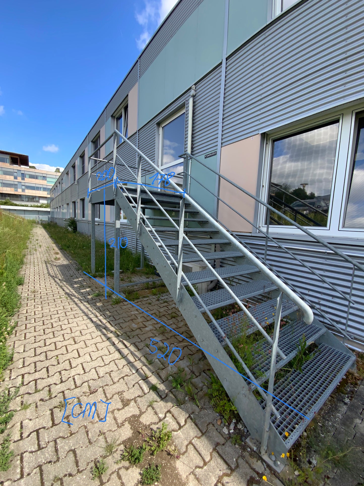 Treppe - Stahl 1650x2100x5200mm