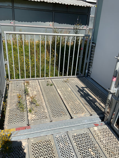 Rampe - Stahl 1620x560x8200mm