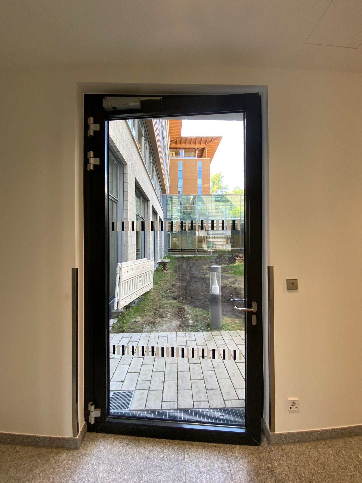 Tür/Türanlage - DIN L- Aluminium/Glas - 145x273x8cm