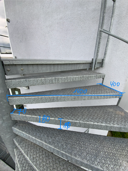 Treppenanlage/Spindeltreppe - Außen - Stahl - Ø 3020mm