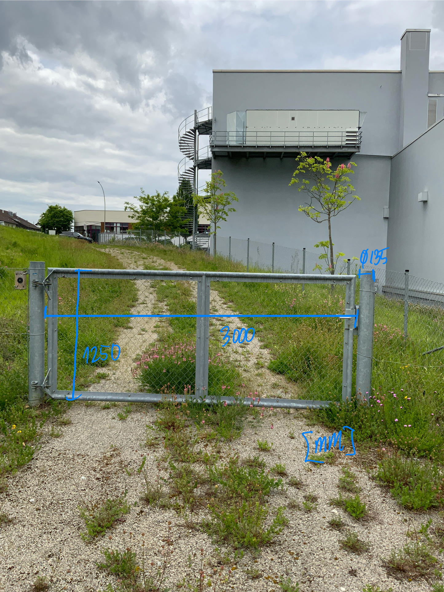Toranlage - Außen - Stahl - B 3270mm H 1250m