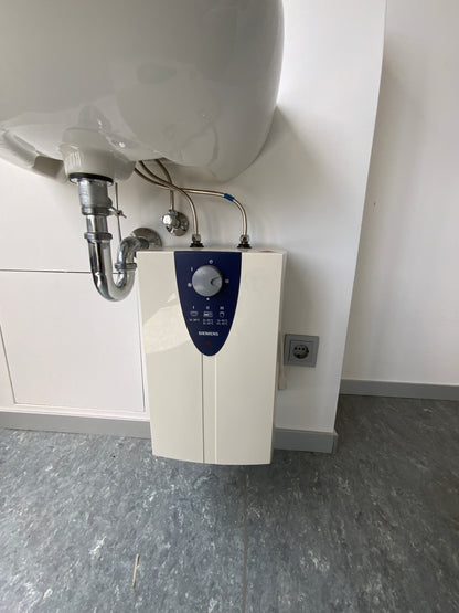 SIEMENS Untertischboiler - 25x38x23 cm
