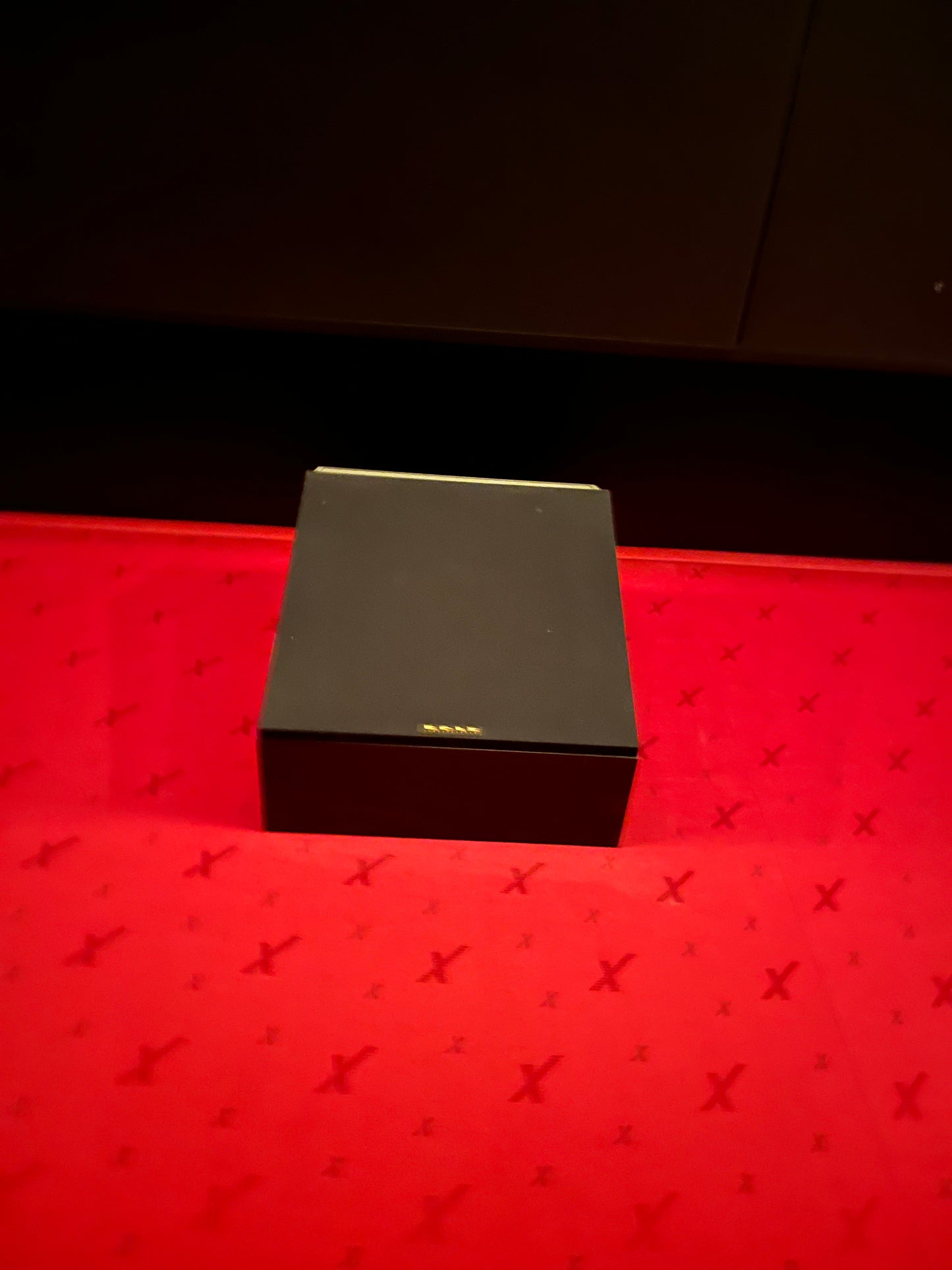 Surround Speaker Krix kx-1850 495x250x390