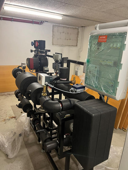 Fernwärme-Übergabestation 225 kW – YADOS YADO|PRO Typ 1-2H (NEU)