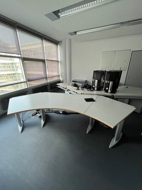 Schreibtisch_Modell kurz