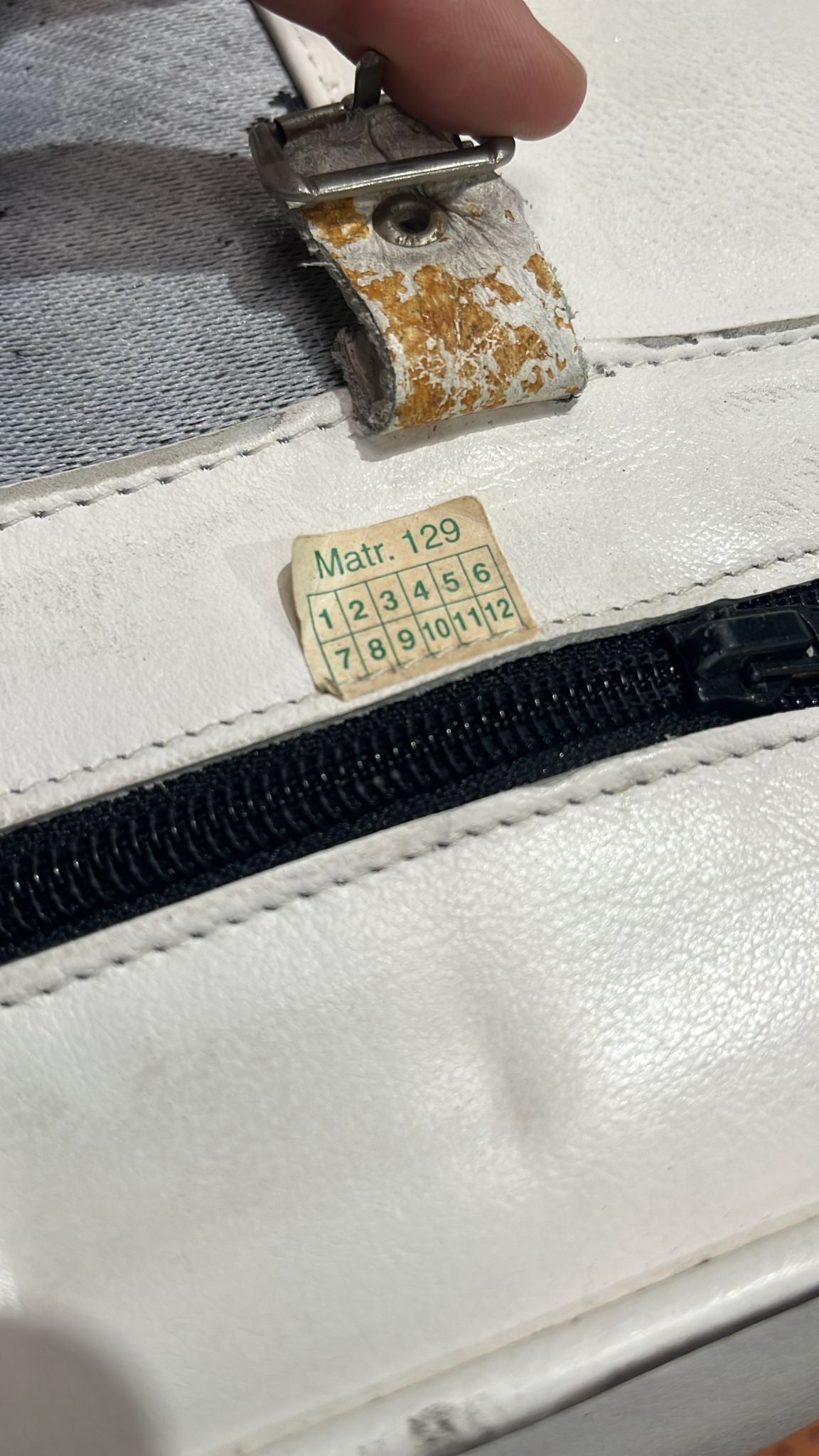 Knoll International, Barcelona Ledersessel, weiß/creme