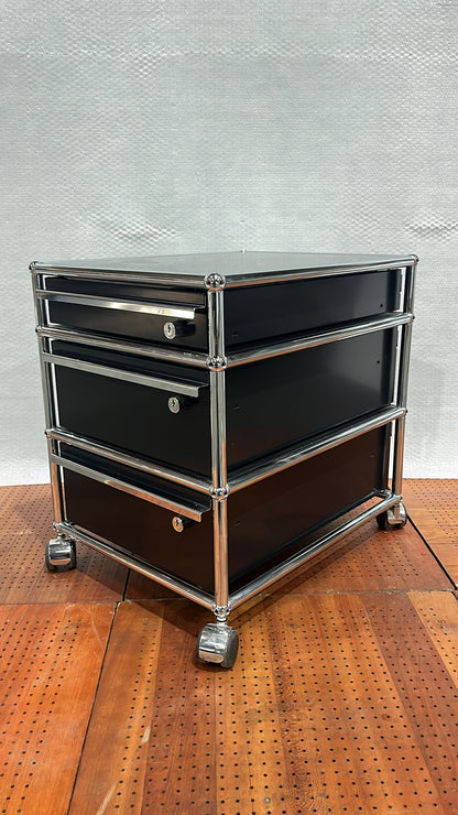 USM Haller Rollcontainer, drei abschließbare Schubladen, Graphitschwarz