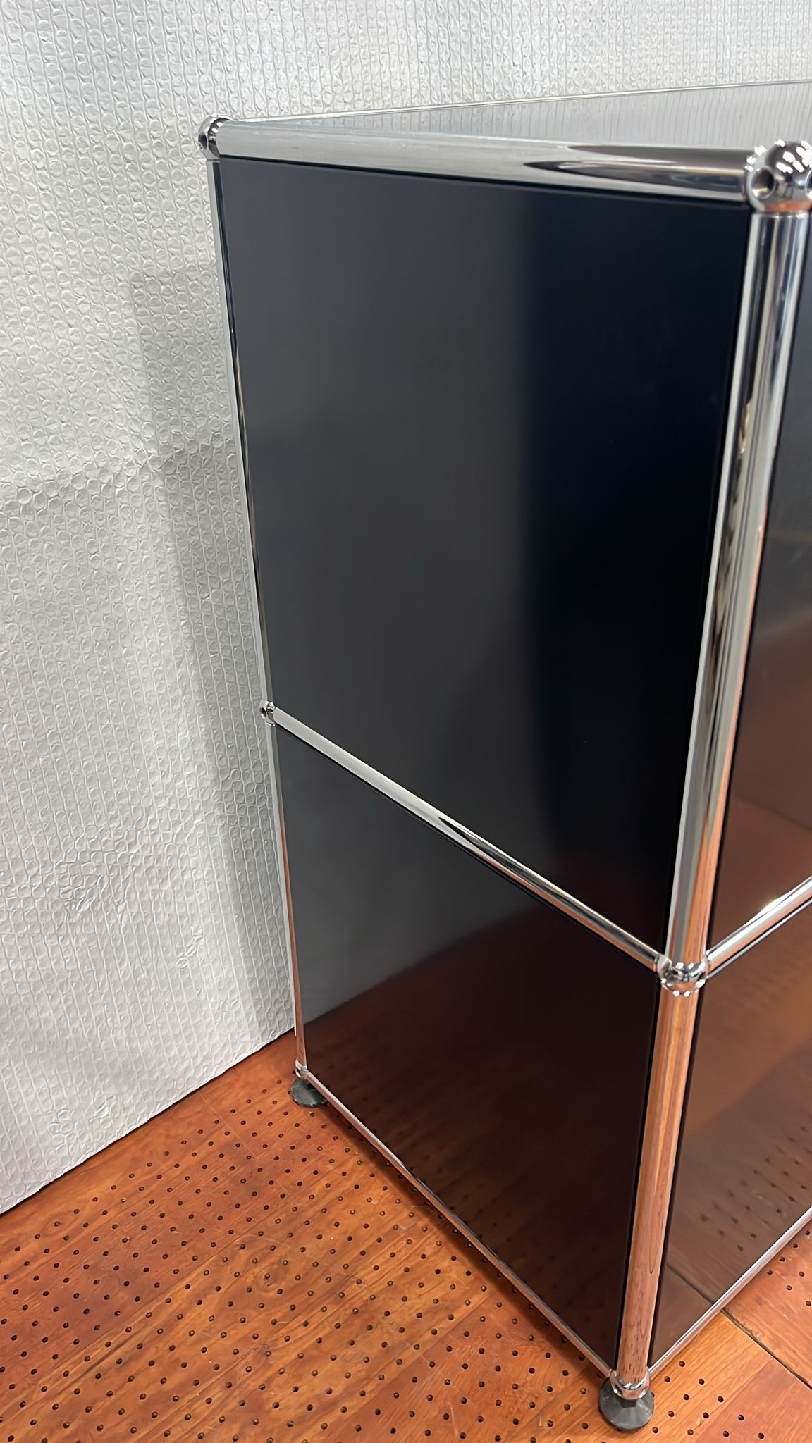 USM Haller Sideboard, Schwarz, Resopal-beschichtet, Softclose