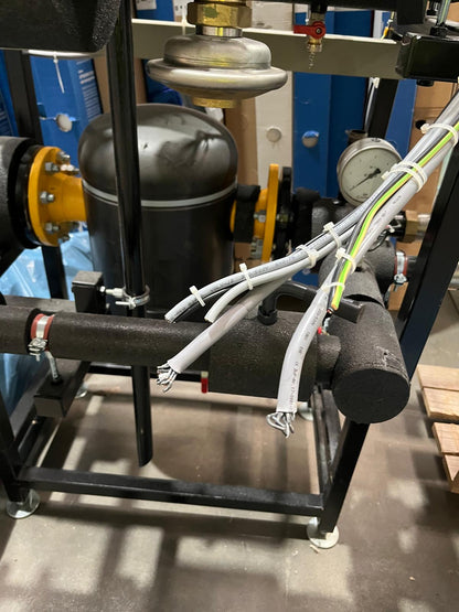 Fernwärme-Übergabestation 225 kW – YADOS YADO|PRO Typ 1-2H (NEU)