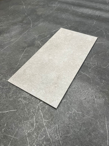 Porcelaingres Fliesen / Sockelfliesen, Farbe Shantung Greige, Silkstone, 300 x 600 x 6 mm (Neuware)